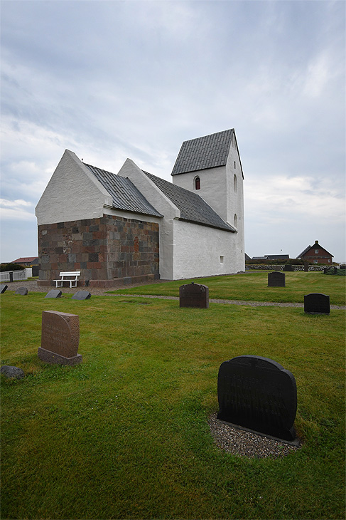 Ferring: Chiesa